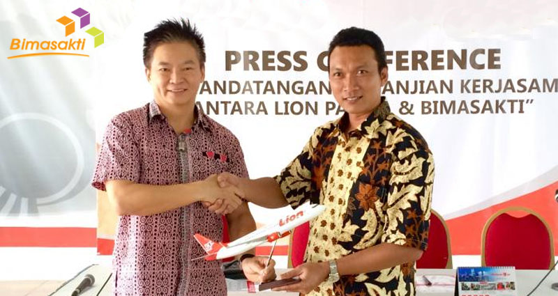 Lion Parcel Resmi Gandeng Bimasakti