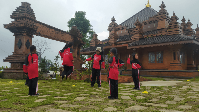 Lestarikan Permainan Tradisional, Yayasan Bimasakti Peduli Negeri Gelar Festival Dolanan Jadoel